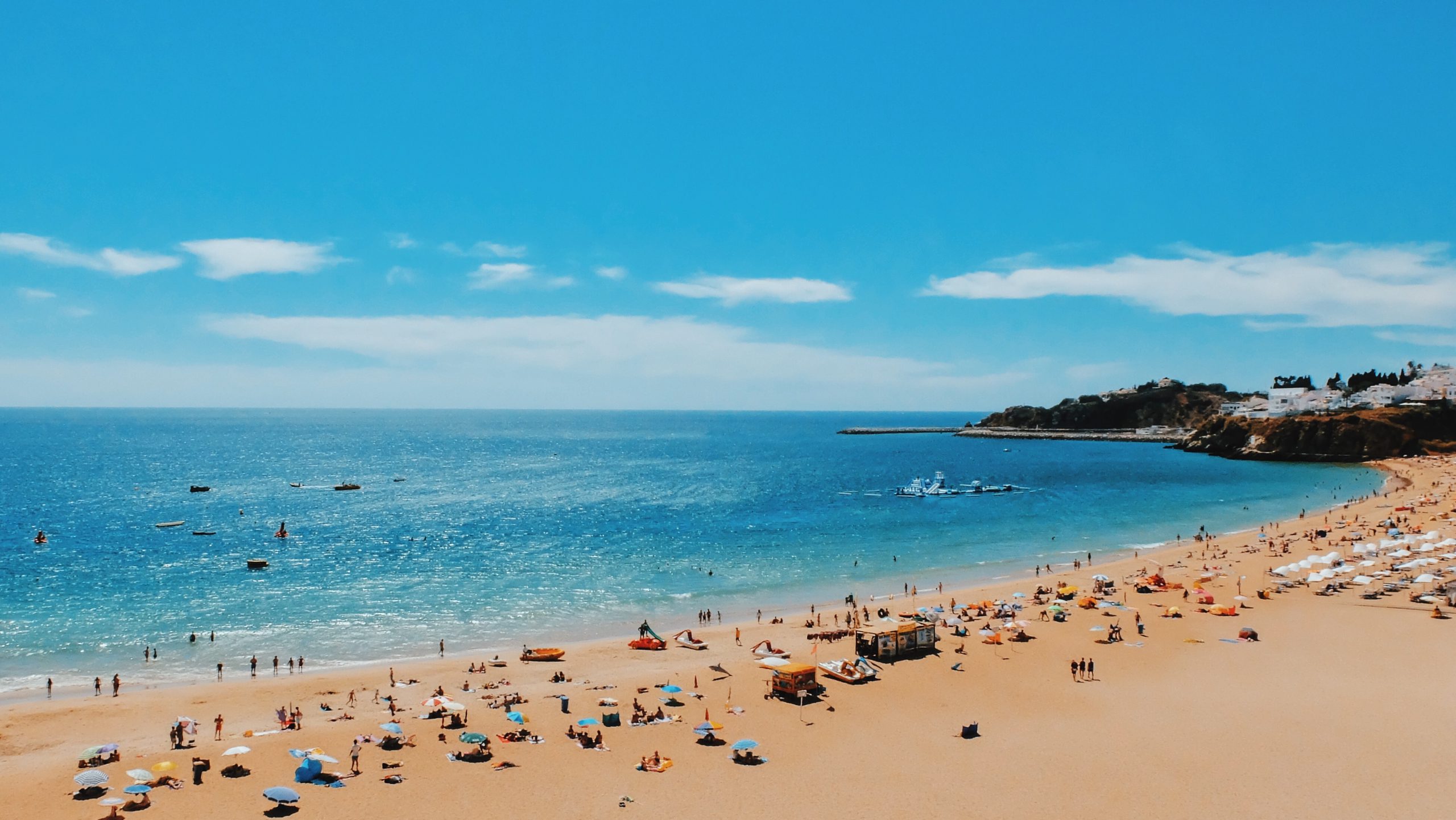 plaża widziana z lotu ptaka